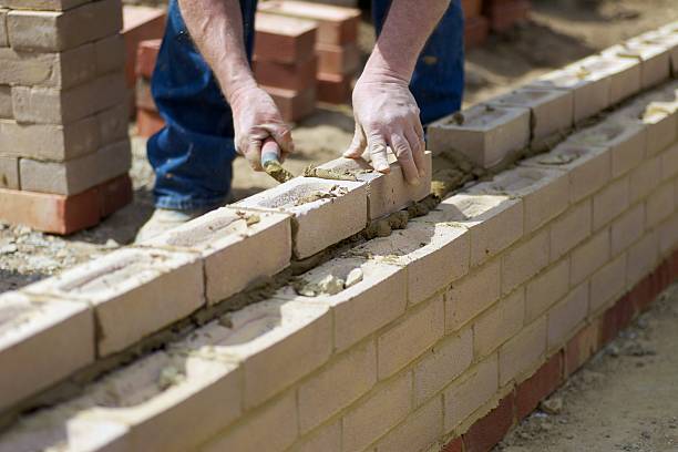 Best Concrete Walkway Installation  in Aurora, MO